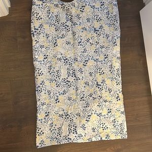 Kate spade pillow cases. 1 pair. Blue, yellow, white, floral pillow cases.